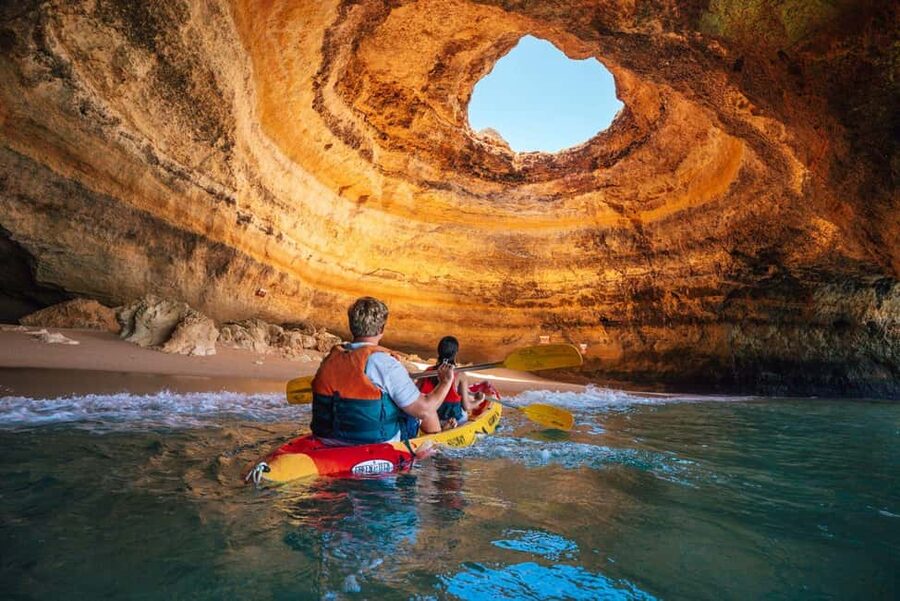 Benagil: Kayaking Tour to the Benagil Cave (Free Shower) - Starting at the Secret Algarve office above Benagil Beach
