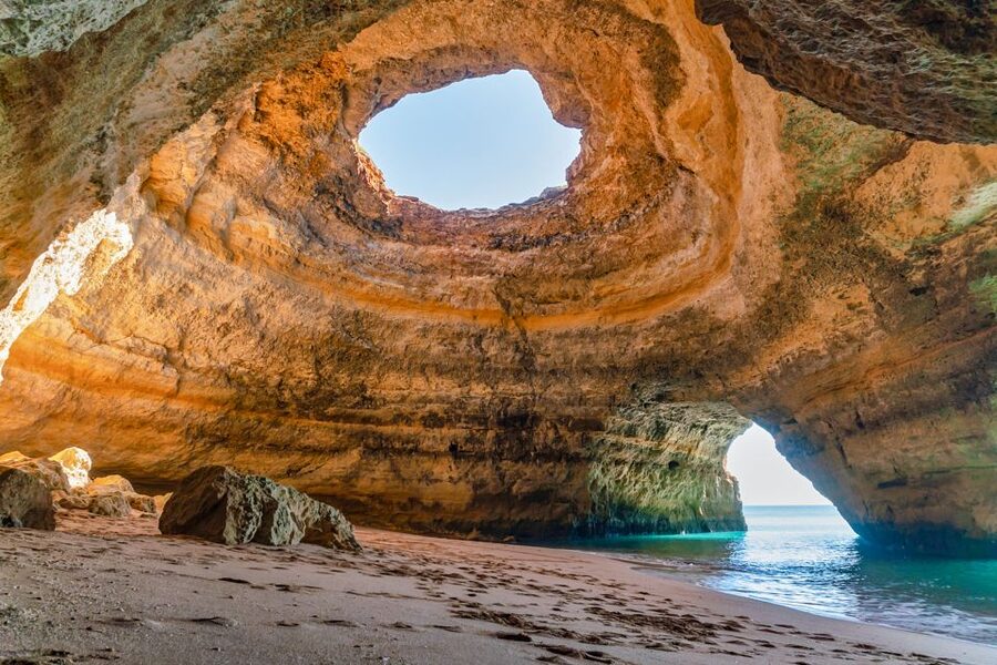Benagil: Kayaking Tour to the Benagil Cave (Free Shower) - Picking between 45 minutes, one hour, and two hours