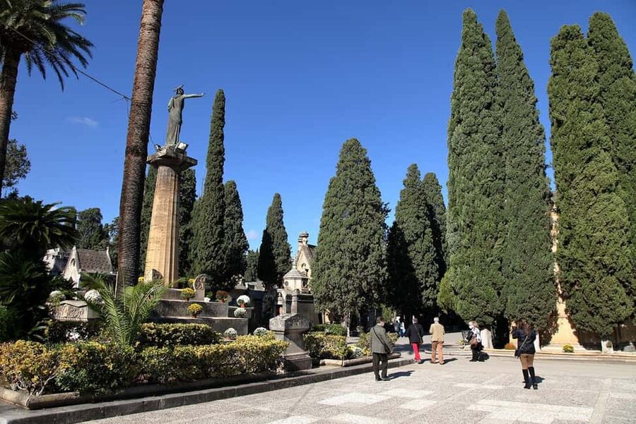 Beyond the veil: Catacombs and Cemeteries of Palermo - Key points at a glance