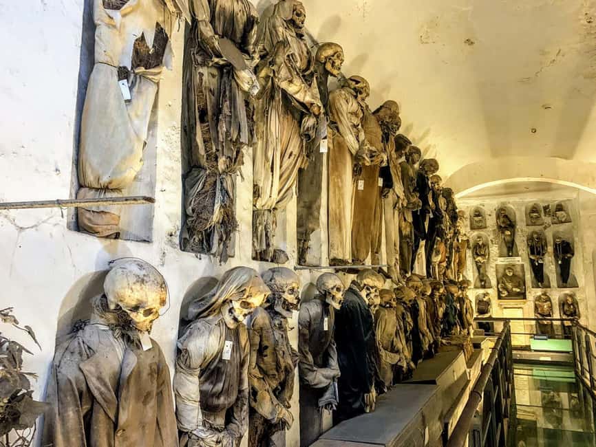 Beyond the veil: Catacombs and Cemeteries of Palermo - The cemetery and its tombs