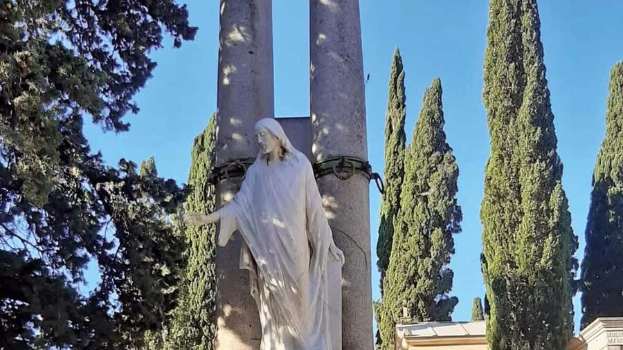 Beyond the veil: Catacombs and Cemeteries of Palermo - Meeting at the Capuchin Catacombs