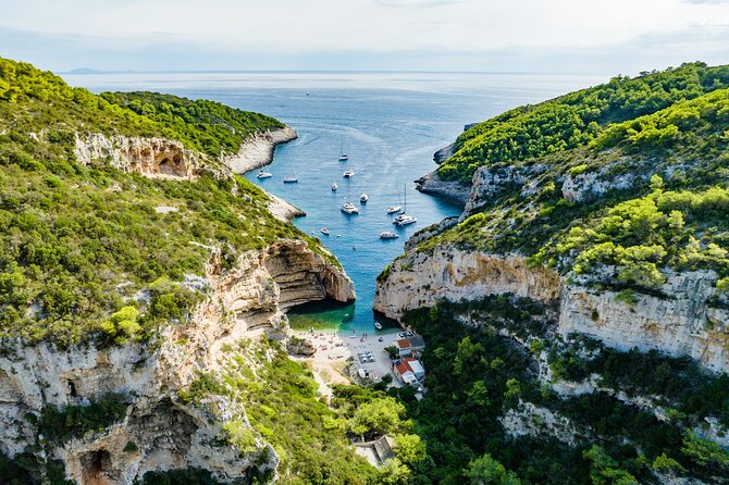 BLUE CAVE & 5 islands tour from Hvar - What to bring for a more comfortable day