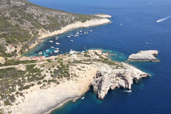 Blue Cave and Town Hvar with 5 Island Boat Tour - What the small boat changes