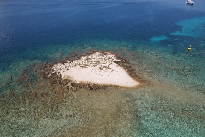 Blue Cave and Town Hvar with 5 Island Boat Tour - Price, inclusions, and real value