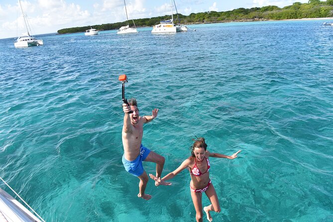 Blue cave & Hvar, 5 islands speed boat tour with unique boats from Split - Why this Split boat tour covers so much ground