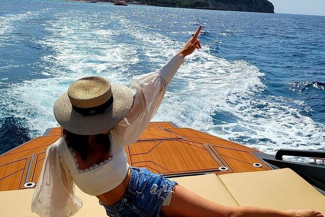 Blue cave & Hvar, 5 islands speed boat tour with unique boats from Split - Hvar Town, lunch and a change of pace