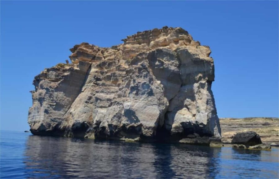 Blue lagoon, Crystal Lagoon & Comino Island & Caves - Who should book this Malta boat trip?