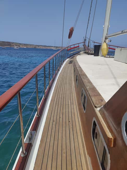 Blue lagoon, Crystal Lagoon & Comino Island & Caves - Smuggler’s Cave and Comino’s rocky coast