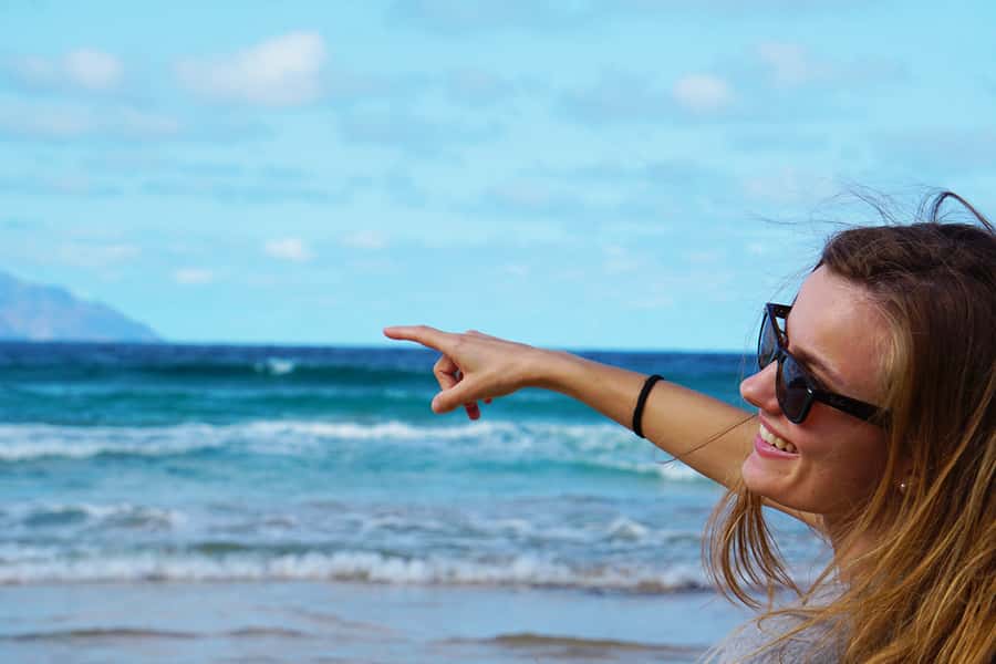 Boa Vista Island: Guided Santa Monica Beach & Caves Tour - Santa Monica Beach for swimming and sand