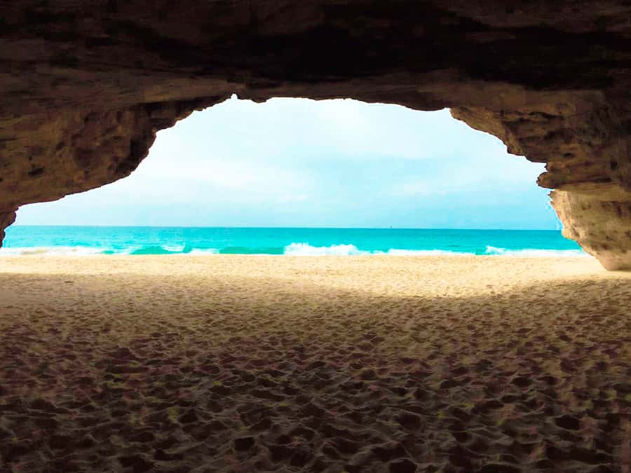 Boa Vista Island: Guided Santa Monica Beach & Caves Tour - Small group or private tour?