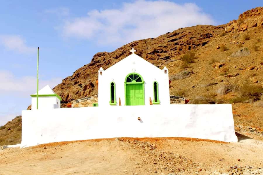 Boa Vista: Santa Monica, Dunes, Caves and Village 4x4 Tour - Timing, pickup, and the $76 price