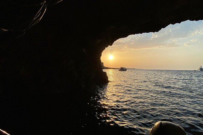 Boat excursion to Polignano a Mare between caves and coves - Small-group comfort and what to expect