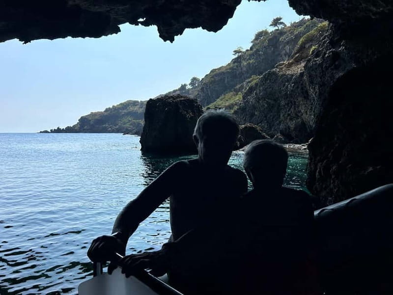 Boat Tour: Island hopping by dinghy with cave visits and snorkeling - What to Bring and What to Leave Behind
