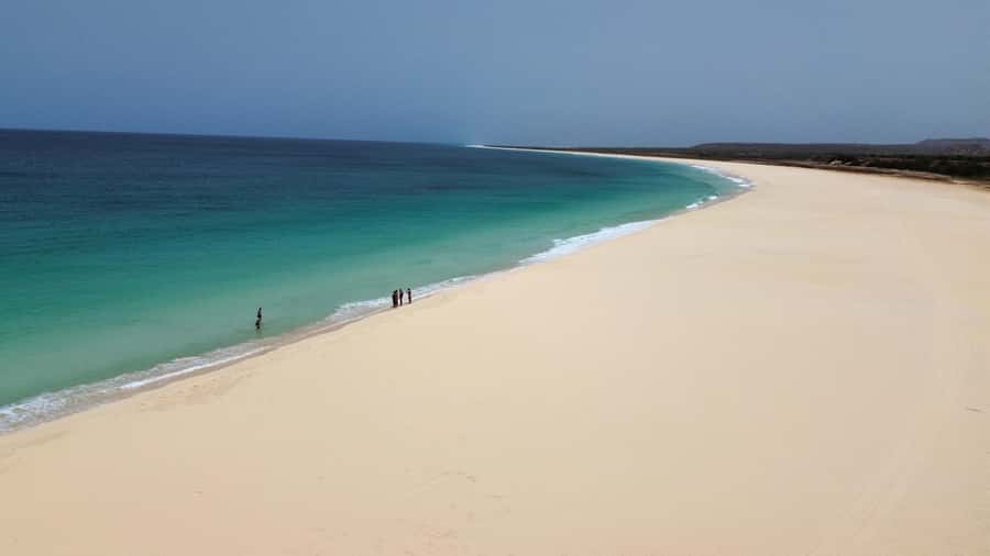 Boavista: 4x4 Island Tour, Santa Monica, Dune, Caves & Lunch - Varandinha beach and its unusual caves