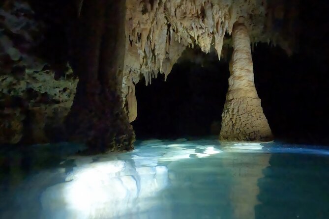 Bonaire CaveTour Climb, Snorkel & Explore the Hidden Gems - The wet cave: the tour’s most unusual reward