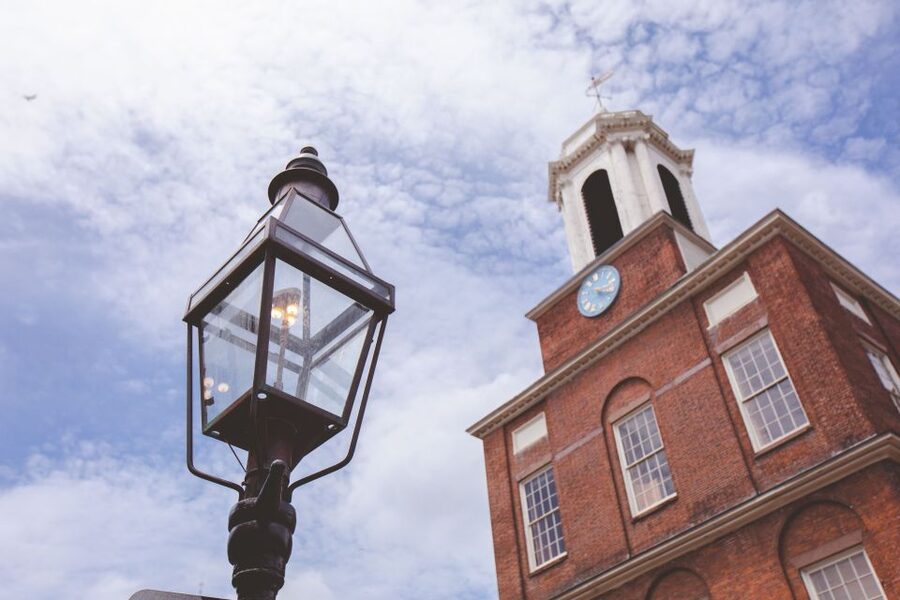 Boston: Underground Railroad History Tour of Beacon Hill - Charles Sumner, the State House, and the road to war