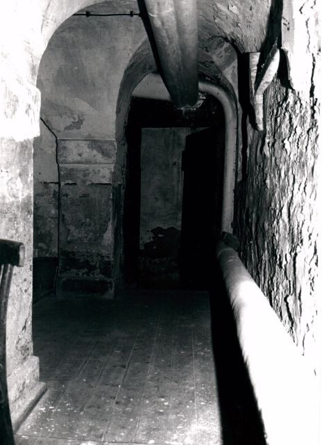 Bremen: Underground Guided Tour - Who Should Book This Tour?