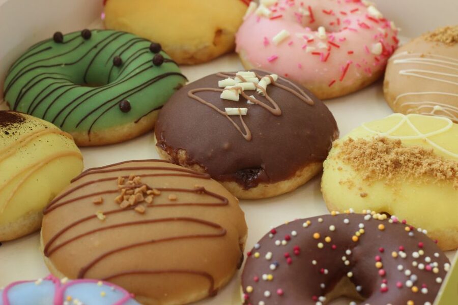 Brighton Delicious Donut Adventure by Underground Donut Tour - Finding your way through The Lanes