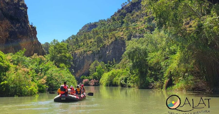 Calasparra: Almadenes Canyon Rafting Tour & Visit 3 Caves - The Abrigos del Pozo and Monigotes caves