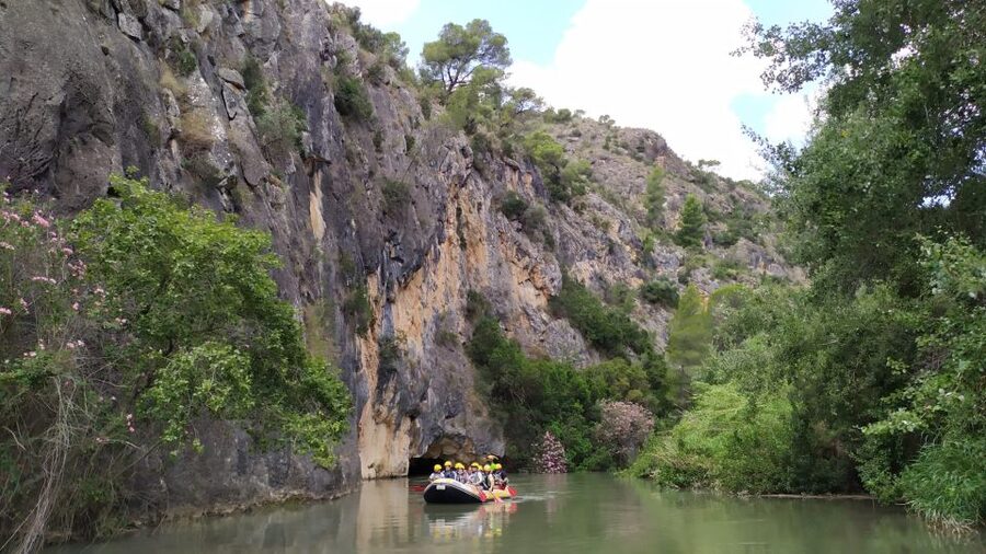 Calasparra: Almadenes Canyon Rafting with Caves and Rock Art - Key points at a glance