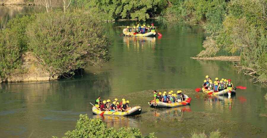 Calasparra: Almadenes Canyon Rafting with Caves and Rock Art - Starting at the rafting base