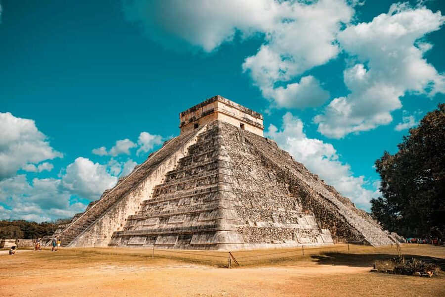 Cancun in its entirety: Chichen Itza ruins, cenote, and Valladolid - How the 12-hour schedule feels