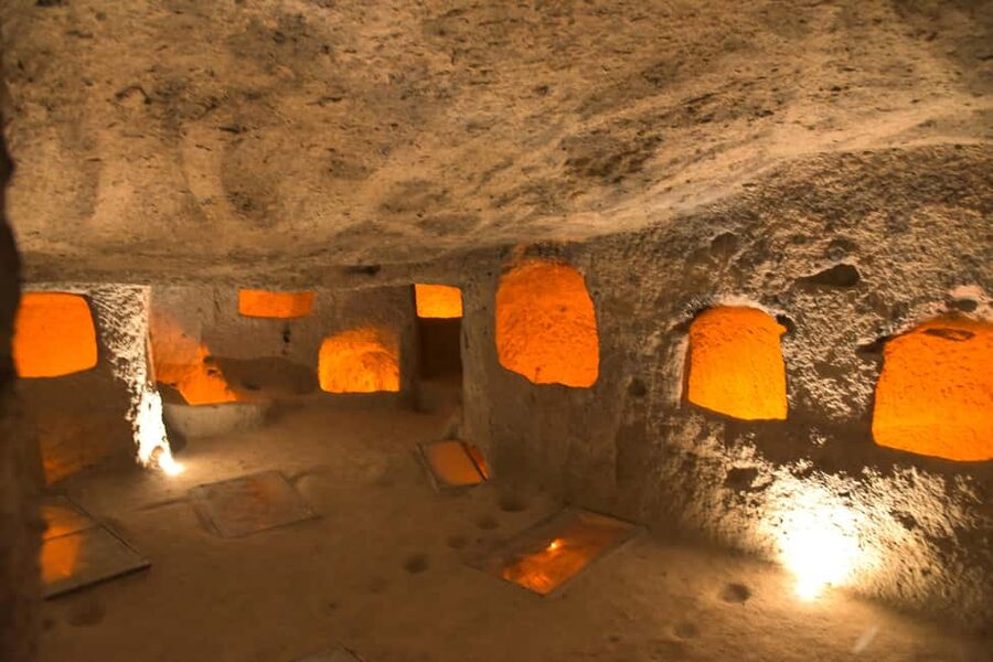 Cappadocia: Highlights Tour (Red Tour & Underground City) - Guides, vehicles, and the small-group experience