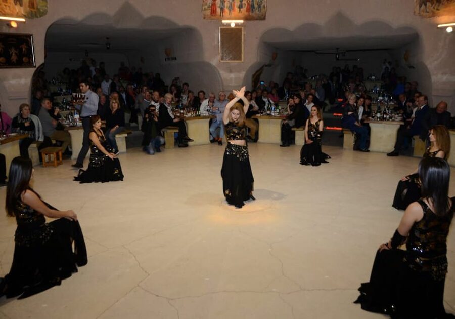 Cappadocia: Turkish Night Show with Dinner in a Cave - What arrives at the table