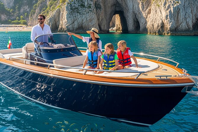 Capri Adventure Cruise: Sea Caves, Coastline & Blue Grotto Visit - Leaving Marina di Caterola for Capri’s southern shore