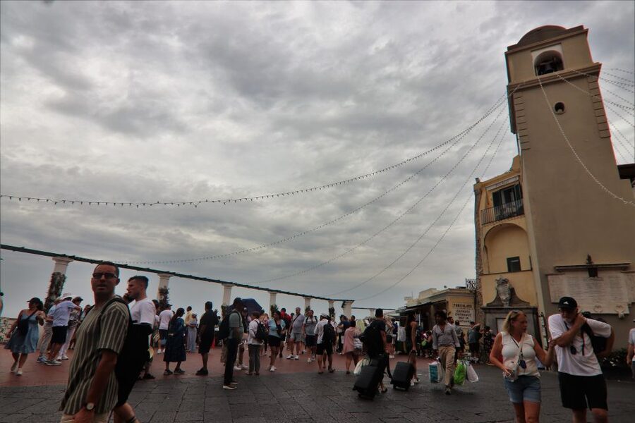 Capri and Anacapri tour: Faraglioni and Caves from Sorrento - The Faraglioni and Capri’s coastal caves