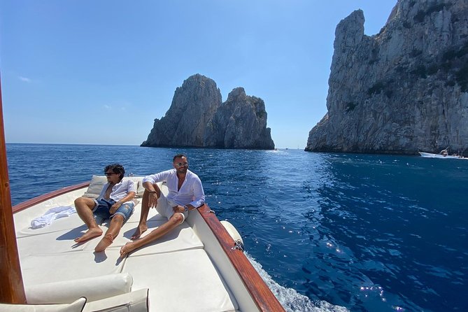 Capri Boat Tour: Grottoes, Swim & Sip Limoncello in a Small Group - What the small-group format really means