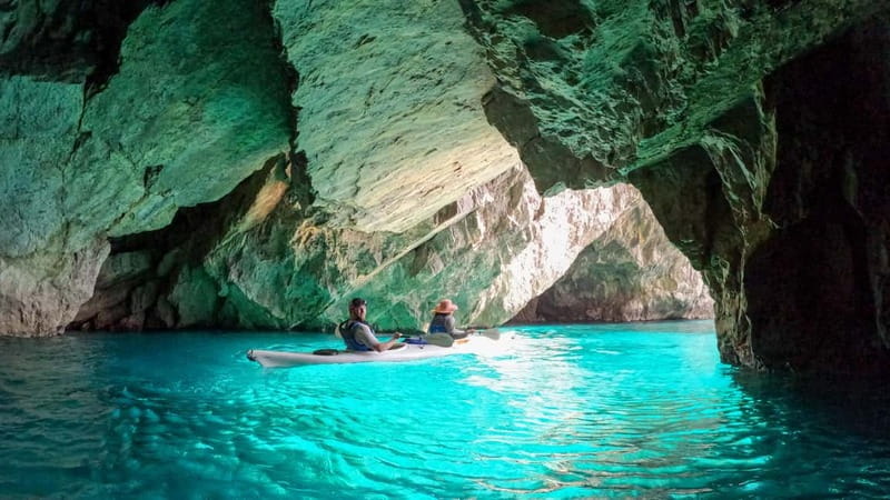 Capri: Caves and Beaches Kayaking Tour with GoPro Photos - Timing, weather, and practical planning
