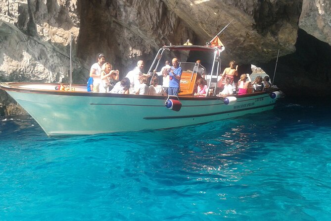 CAPRI - DIY Day Trip Package - BoatTour, BlueGrotto,Bus&Lunch - Start at Marina Grande with the island boat tour