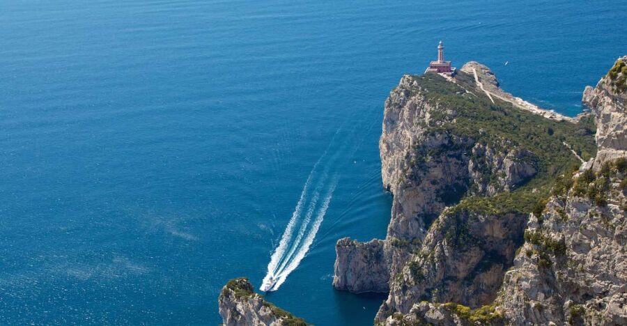 Capri: Guided Island Boat Tour With a Stop at the Caves - Who should book this Capri cruise?
