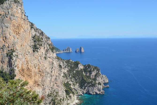 Capri Island and Blue Grotto Small Group Day Tour from Capri Port - Meeting at Marina Grande requires care