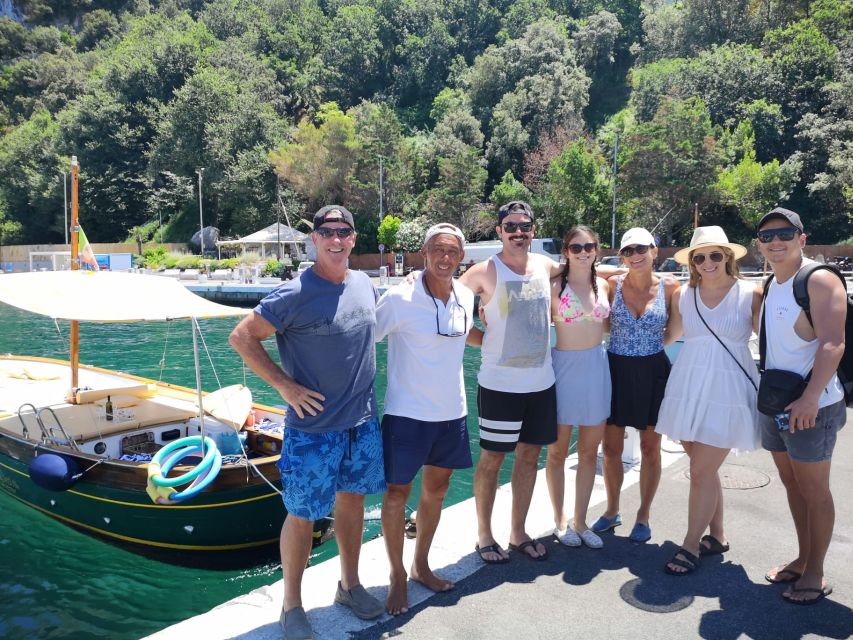 Capri: Island and Grottos Boat Cruise with Snacks and Drinks - The Natural Arch and Casa Malaparte