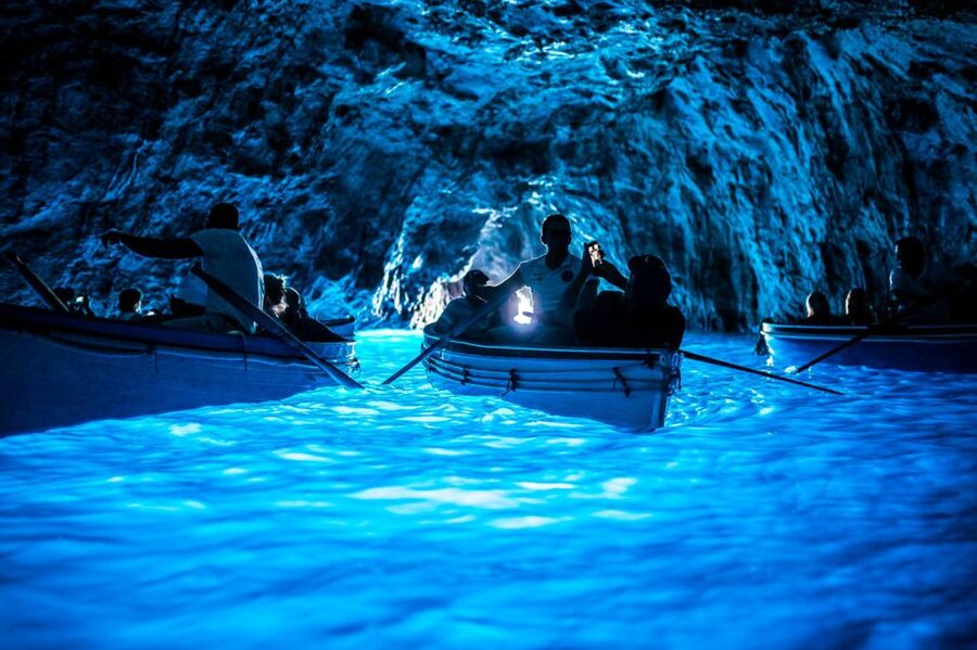 Capri: Island Boat Tour with Blue Grotto Stop - Salto di Tiberio and the northern cliffs