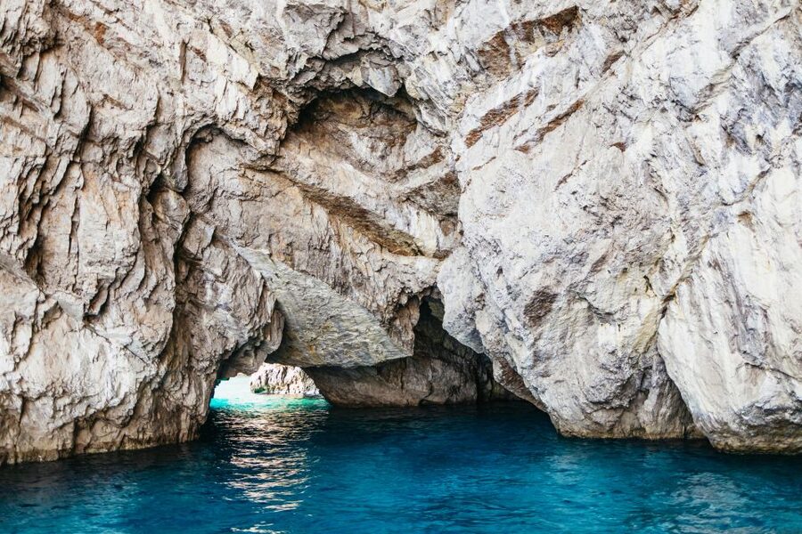 Capri: Island Boat Trip with Grottos - Guide commentary, boat comfort, and group feel