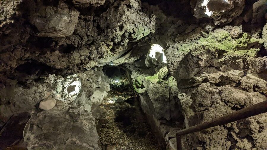 Catania: Underground Catania Tickets and Guided Tour - Following the Amenano Underground River
