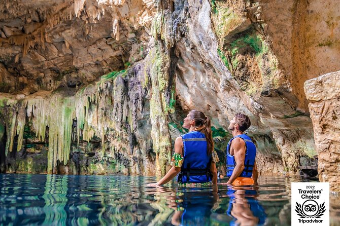 Chichén Itzá Guided Tour with Cenote & Buffet at Valladolid - Breakfast on the road and two hours toward the ruins
