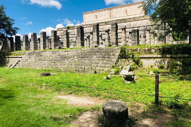 Chichén Itzá Premium Cenote y valladolid Day Tour - Buffet lunch and the extra-cost details