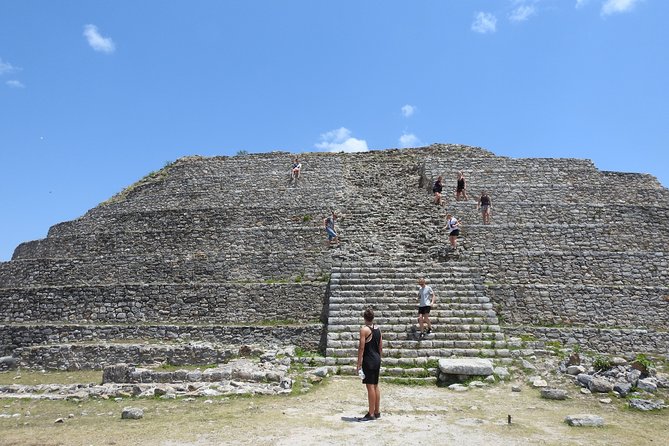 Chichen Itza, Private Cenote/Food Experience & the magic Izamal - Izamal gives the day a yellow finish