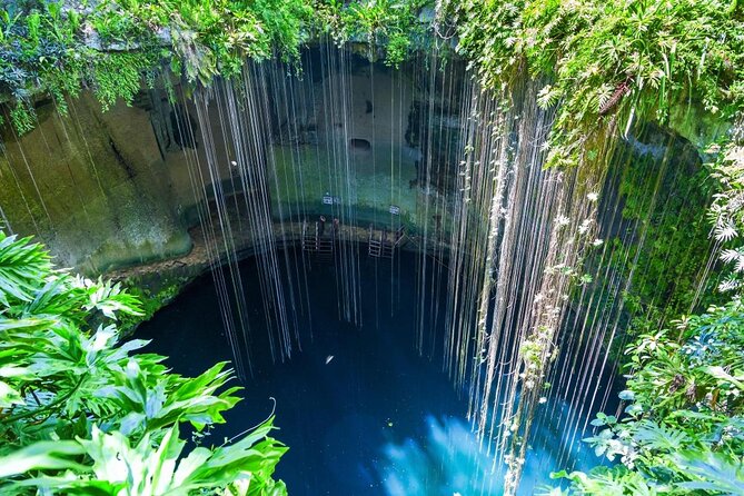 Chichen Itza Sunrise and Cenote Ik Kil from Cancun - Cenote Ik Kil after the ruins