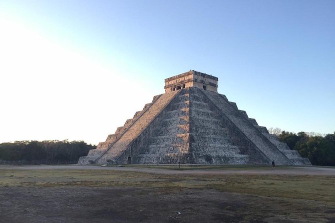 Chichen Itza Sunrise and Cenote Ik Kil from Cancun - Breakfast, water, and what is actually included