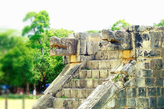 Chichen Itza, Suytun and Ik-Kil Cenote - Shared transportation, accessibility and practical limits