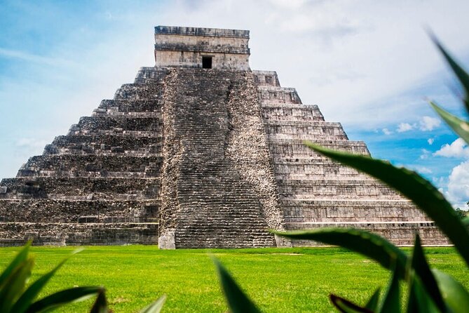 Chichen Itza Tour Plus with Cenote Swim and Round Transportation - Chichen Itza, about two hours among Maya monuments