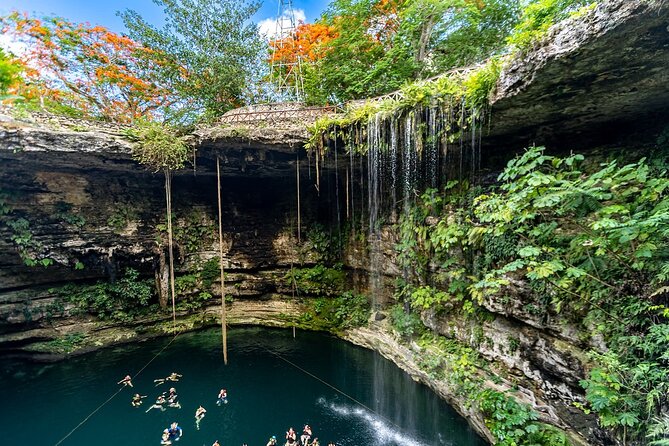 Chichen Itza, Transportation, lunch, cenote and Valladolid. - Chichen Itza from Cancun: a long day with a major payoff