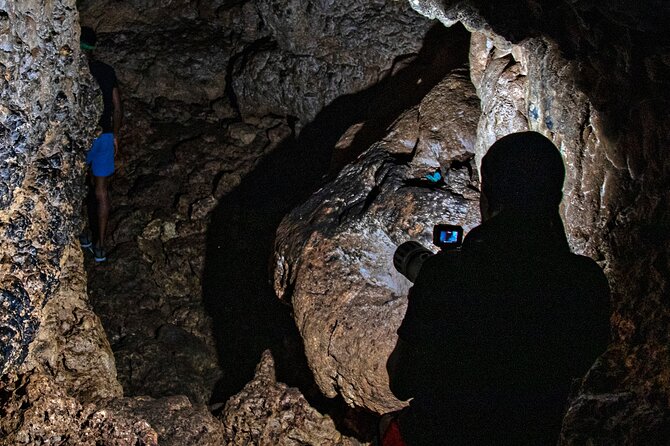 Cole's Cave Hike - Following the underground river