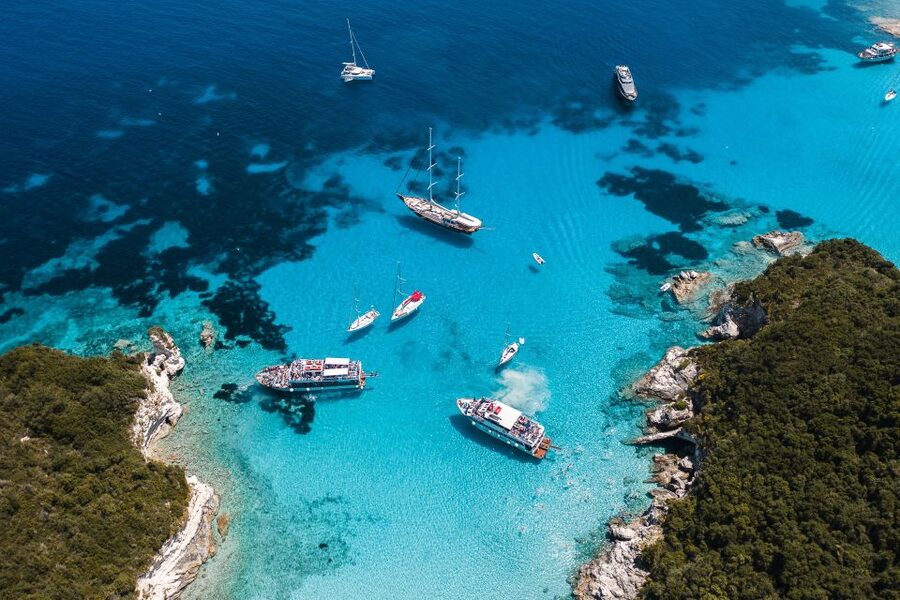 Corfu/Benitses/Lefkimmi: Paxos, Antipaxos, & Caves Cruise - The sea caves are a quick photo stop