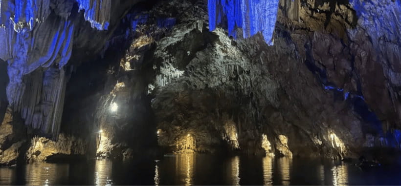 Coron: Pukaway Cave Underground Lake Tour w/Lunch (Shared) - Pukaway Cave gives the day its character